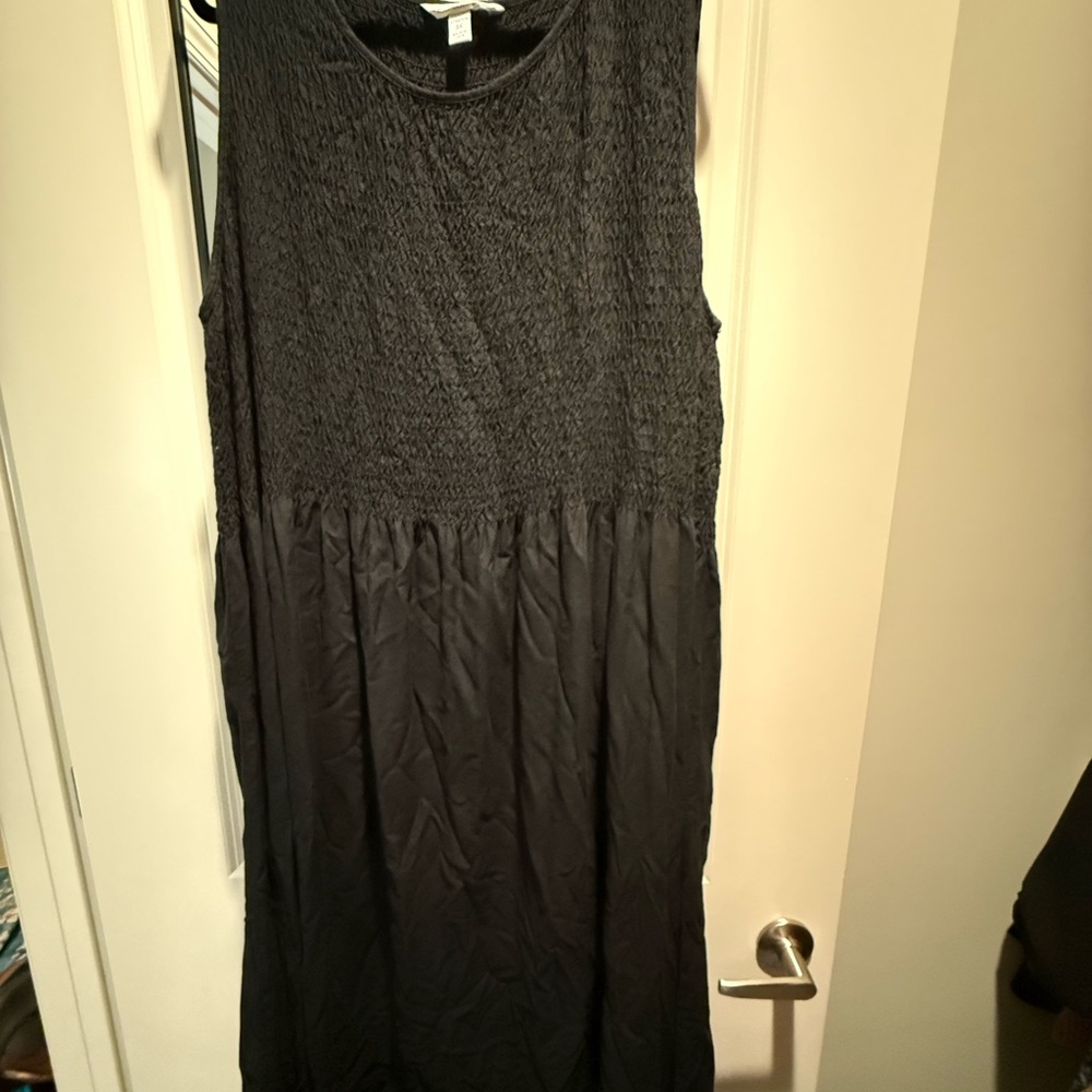 Croft & Barrow Black Sleeveless Dress